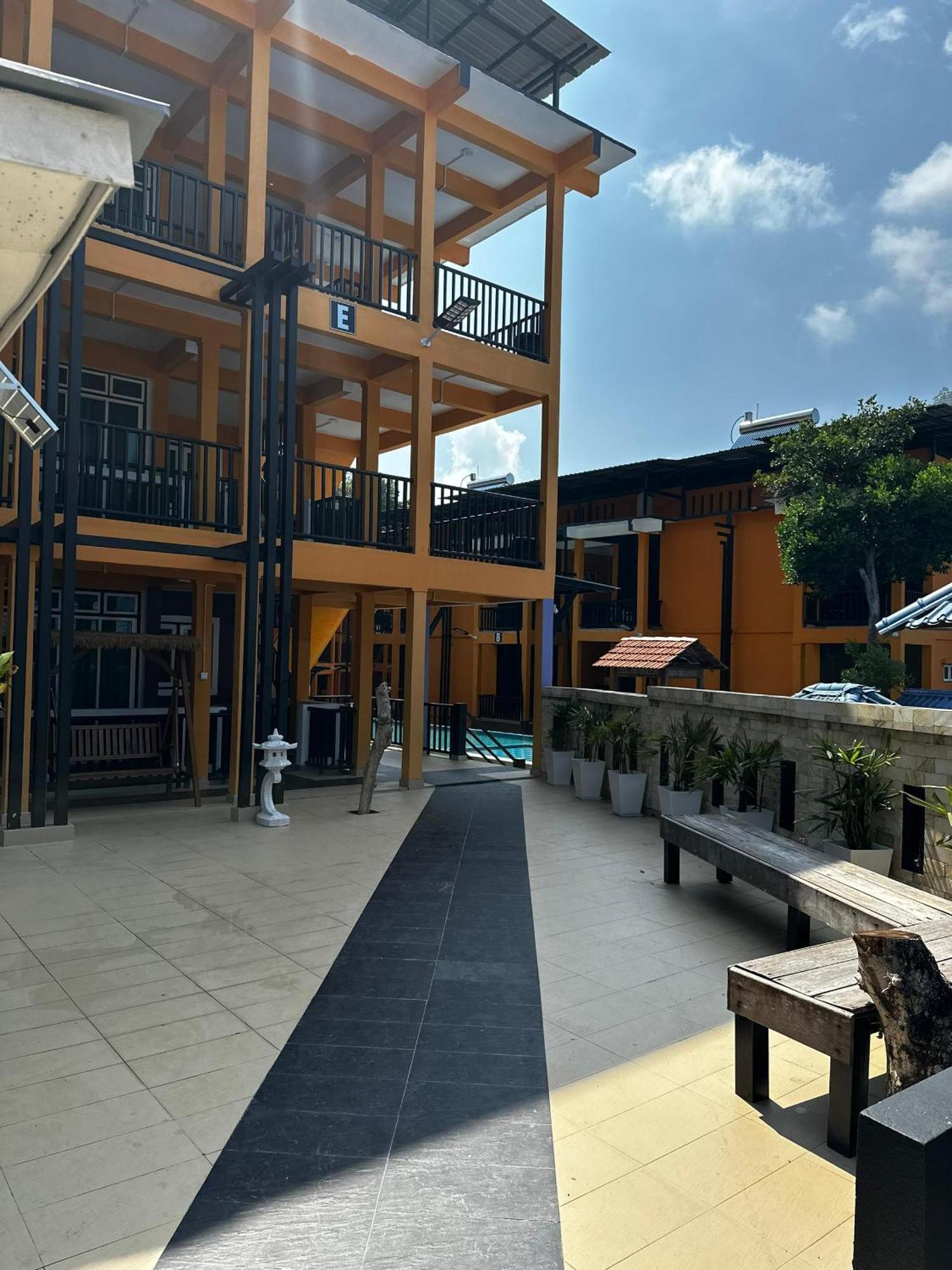 Shari-La Perhentian Island Resort Kampong Pasir Panjang  Екстер'єр фото