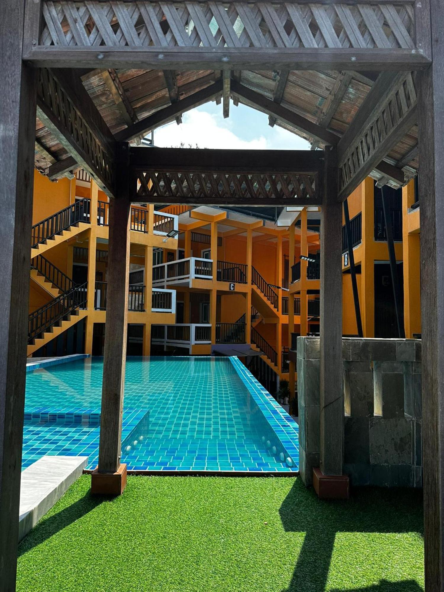 Shari-La Perhentian Island Resort Kampong Pasir Panjang  Екстер'єр фото